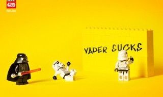 Star Wars Episodes I II et III résumés en 2 minutes en stop motion et en Lego