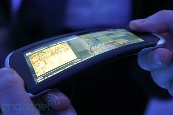 Nokia Kinetic : un téléphone à écran flexible étonnant #4
