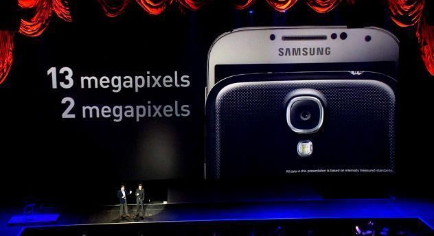 Sortie du Samsung Galaxy S4 : le règne d'Apple est terminé #12