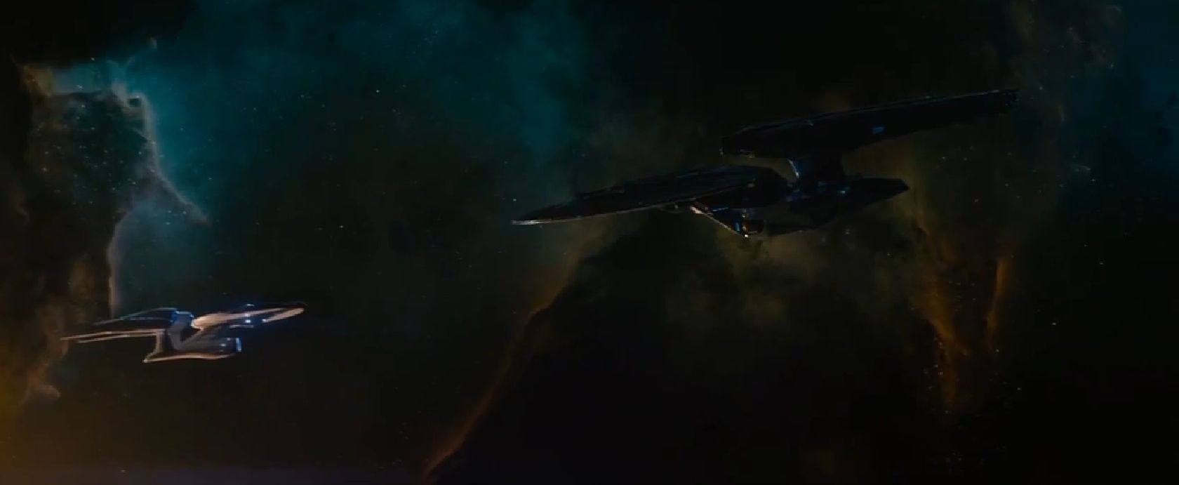 Star Trek Into Darkness : un 3ème trailer explosif #4