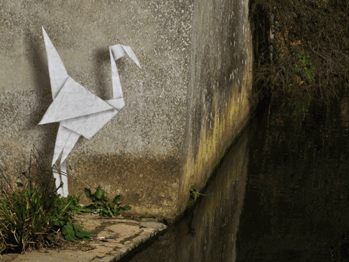 Street Art : les œuvres de Banksy prennent vie en GIF animés