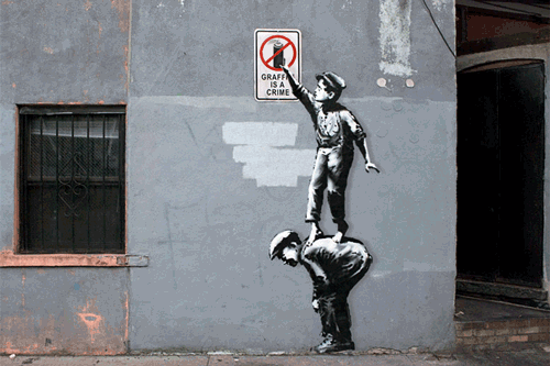 Street Art : les œuvres de Banksy prennent vie en GIF animés #12