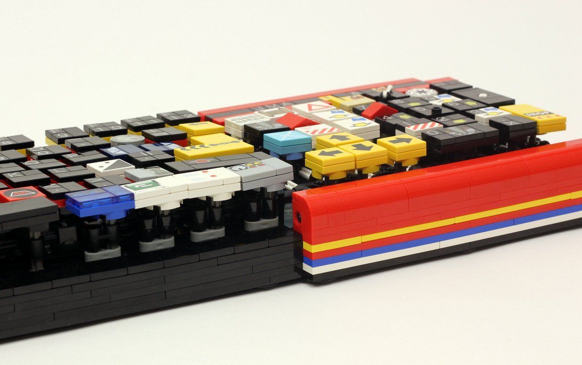 Un incroyable clavier tout en LEGO #5
