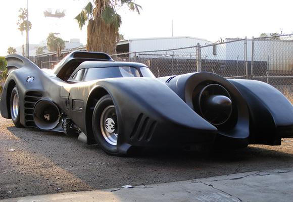 Louez la Batmobile homologuée de Tim Burton #3