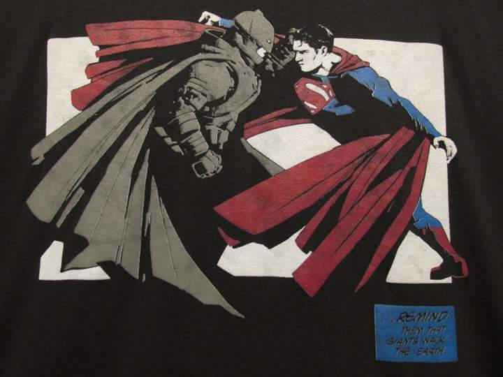 Pourquoi Batman et Superman s'affrontent dans Dawn of Justice ?