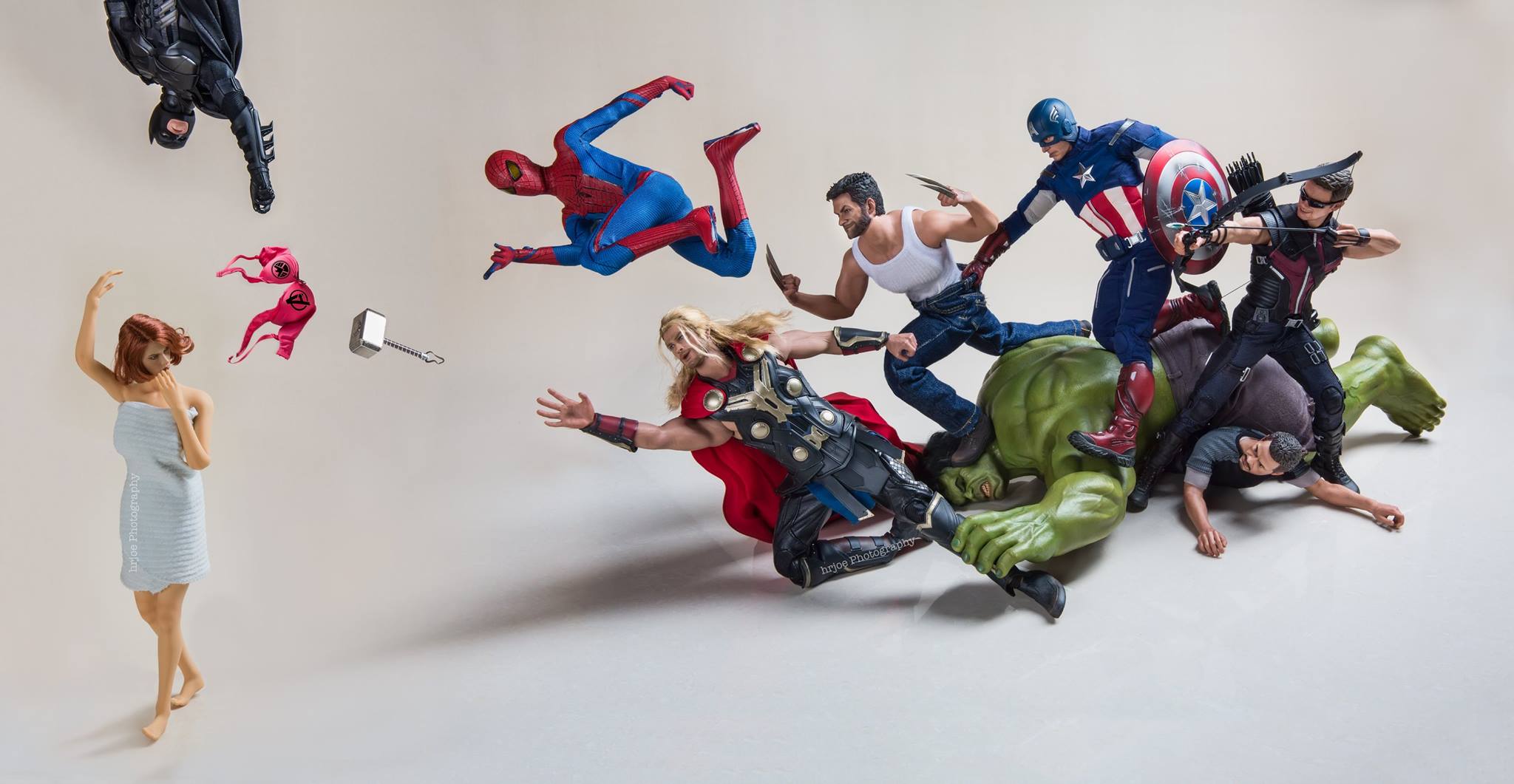 Il met en scène 90 photos de figurines Avengers X-Men Batman et Spider-Man #16