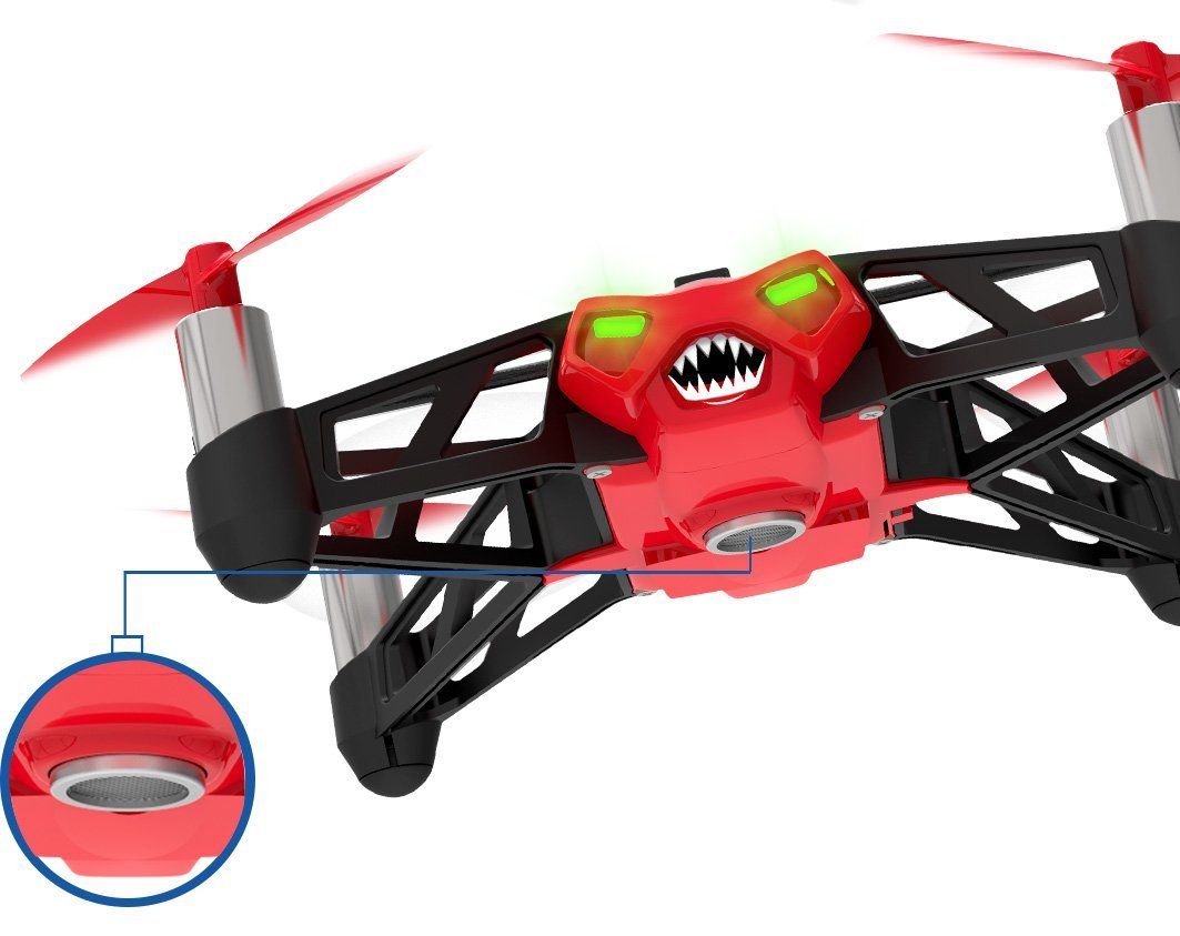 Test Rolling Spider : un drone qui roule sur les murs #8