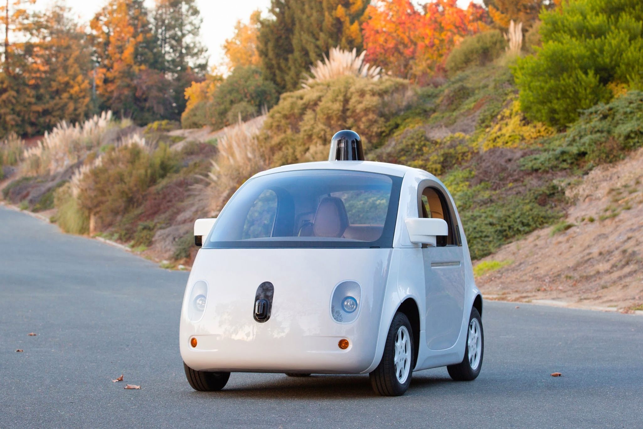 Les premières voitures autonomes Google circulent désormais en Californie