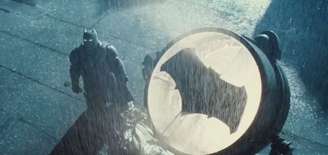 Batman v Superman : une 2ème bande annonce avec Wonder Woman #6