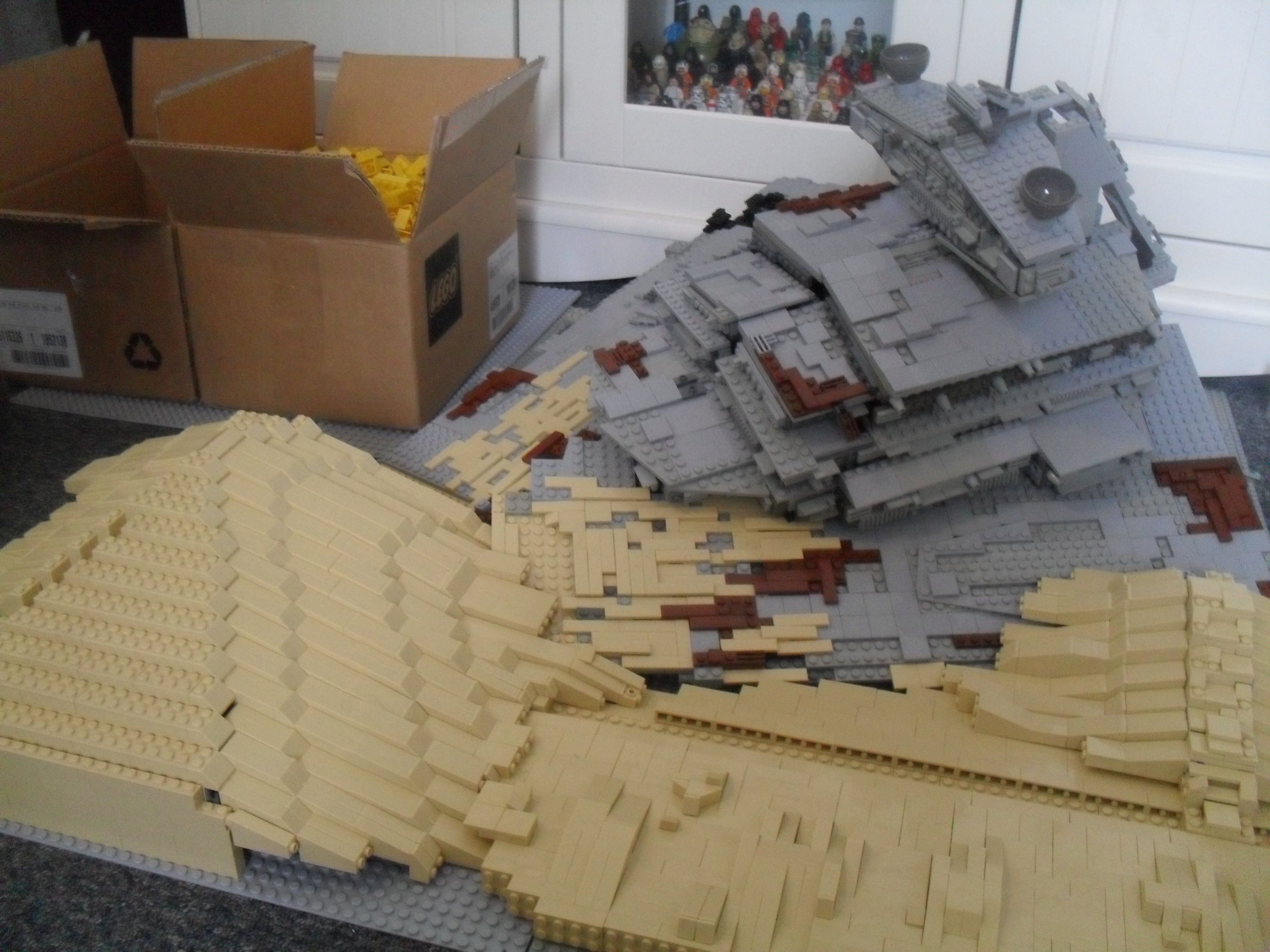 12 000 briques LEGO pour recréer le crash du Star Destroyer de Star Wars VII #7