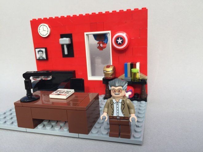 Stan Lee en LEGO avec un buste et un set #7