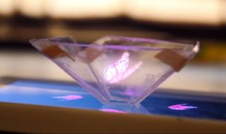 Transformez votre Smartphone en projecteur holographique