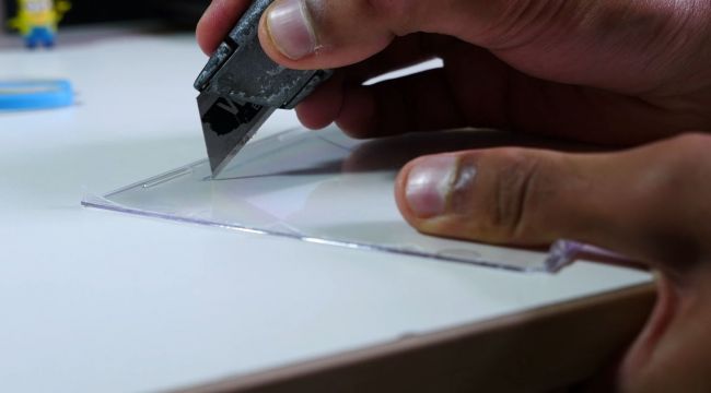 Transformez votre Smartphone en projecteur holographique #2