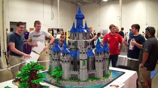 Un fan de Zelda reconstruit le château d'Hyrule en LEGO