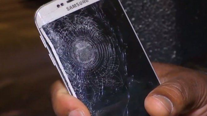 Attentats du 13 Novembre : son smartphone lui a sauvé la vie