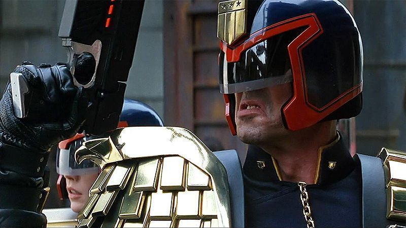 Judge Dredd : la loi sera bientôt rendue en série Netflix avec Stallone