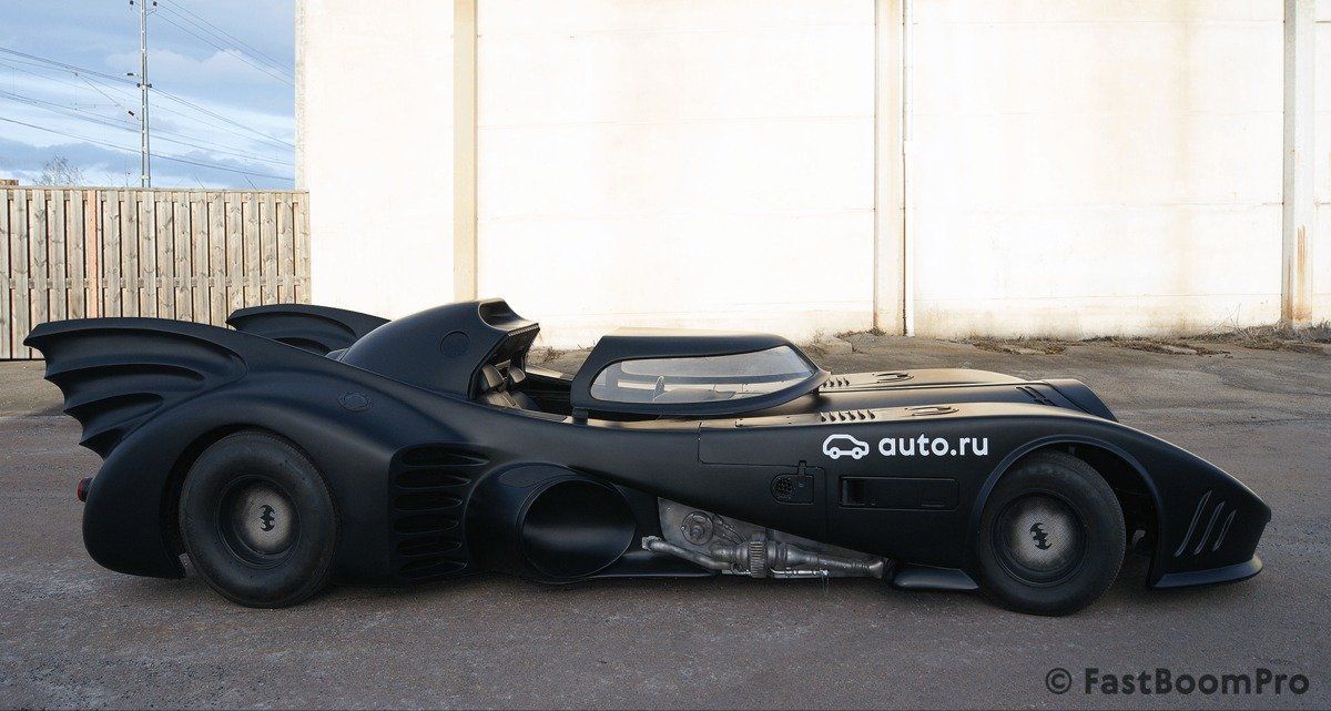 La Batmobile originale de Tim Burton est à vendre pour 1 million de Dollars #7