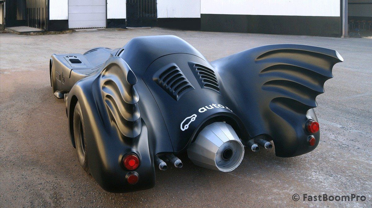 La Batmobile originale de Tim Burton est à vendre pour 1 million de Dollars #6