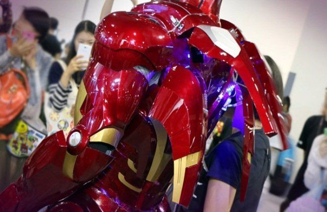 Cette incroyable armure Iron Man Mark 7 est 100% fonctionnelle ! #18