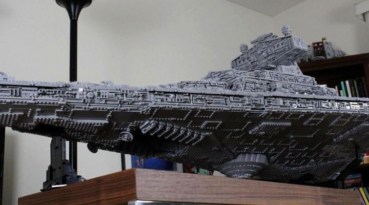 Ce gigantesque Star Destroyer en LEGO mesure 1,4 mètre de long #11
