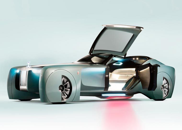 Ce concept car Rolls-Royce est piloté par une IA #2