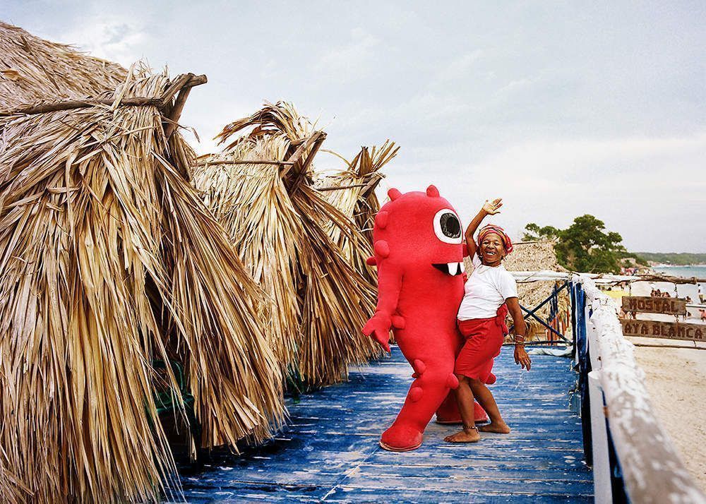 Les photos de vacances de Monstro le gros monstre rouge gentil #18