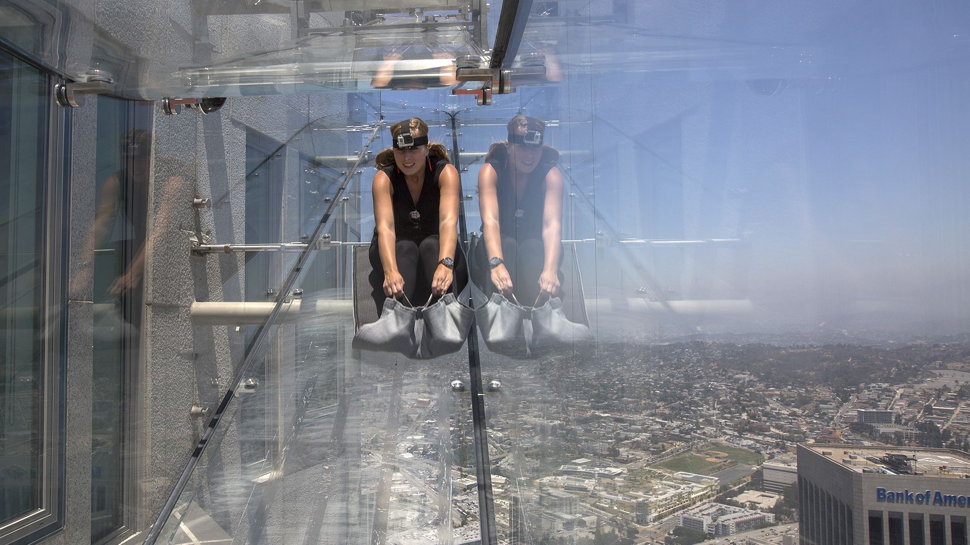 Ce toboggan situé à 300 mètres de haut vous donnera des sueurs froides #3