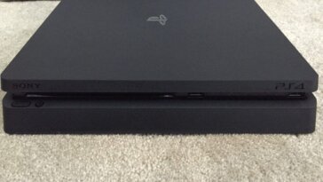 Playstation 4 Slim