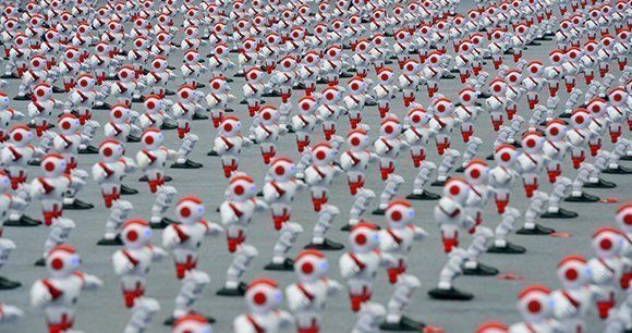 Une société chinoise fait danser 1000 robots en même temps #2