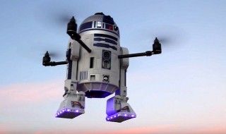Il crée un drone R2-D2 avec une imprimante 3D