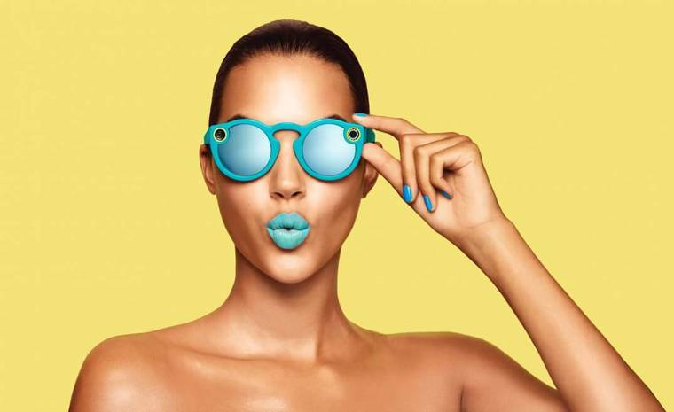 Snapchat lance des lunettes-appareil photo connectées #2