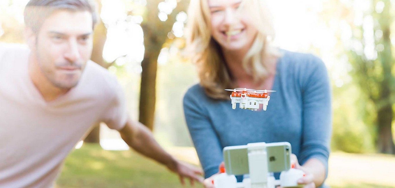 Le Pokédrone devient le SKEYE Nano 2 : un drone minuscule qui fait des selfies
