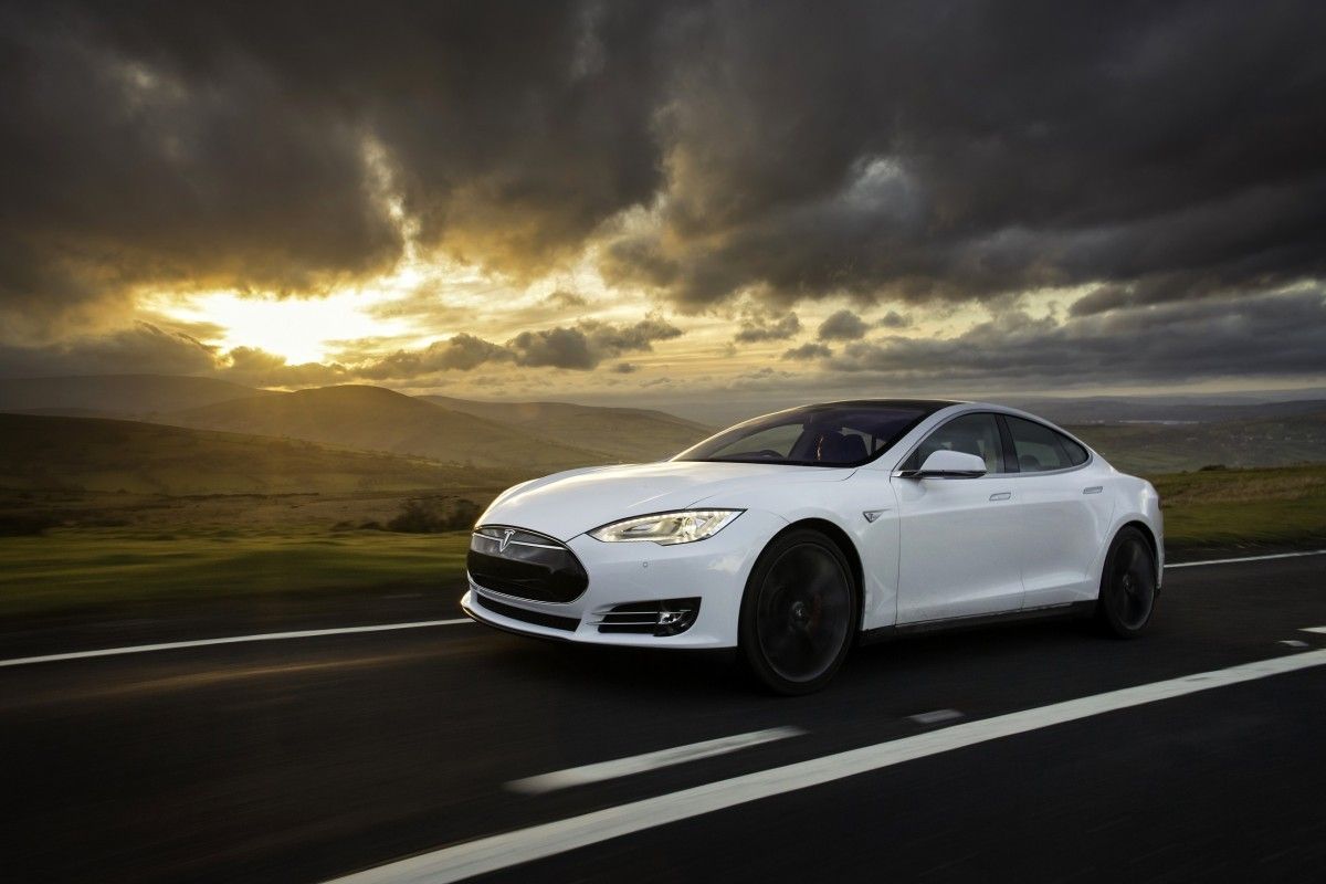 Une Tesla à 25.000 dollars sans volant ni pédales sera lancée en 2023