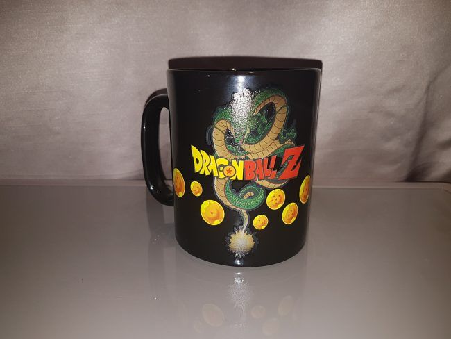 Ce mug Dragon Ball Z transforme Sangoku en Super Guerrier quand votre café est chaud #6