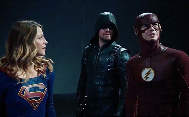 Vidéo : Supergirl, Flash, Arrow et les Legends of Tomorrow s’entraînent ensemble
