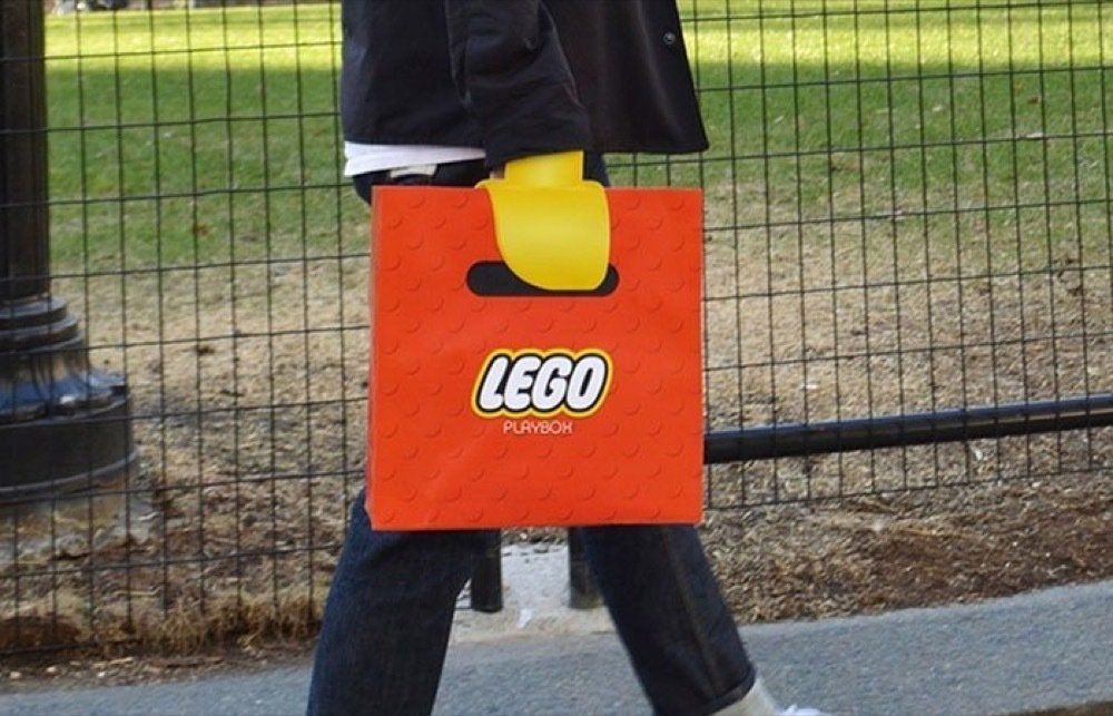 LEGO Playbox : le sac qui vous transforme en LEGO