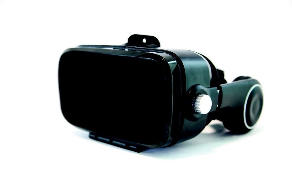 Orange lance le VR1 : un casque de réalité virtuelle à 49,99€ #2