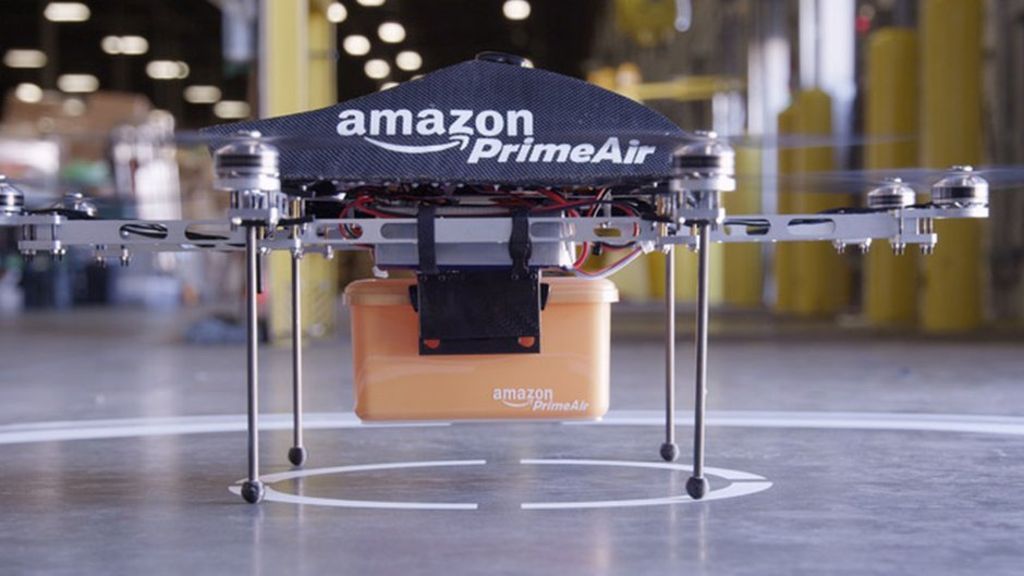 Amazon a commencé à livrer ses colis par drone #2