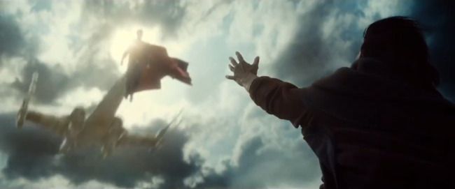 Zack Snyder réalise un incroyable mash-up entre Batman V Superman et Le Réveil de la Force #7