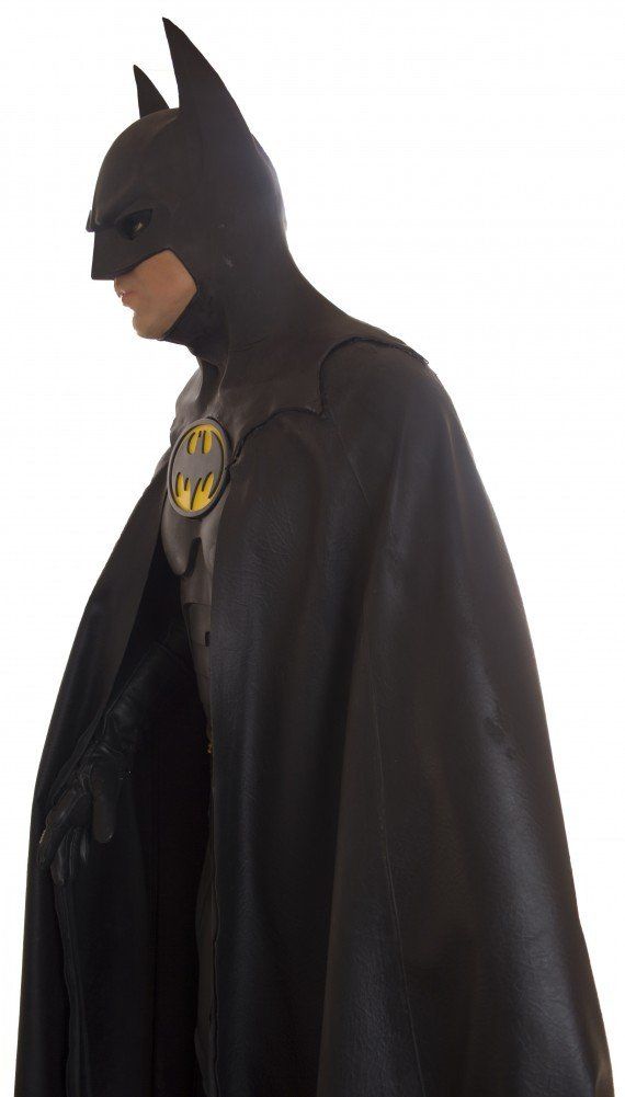 Batman le Défi : le costume de Michael Keaton vendu aux enchères #3