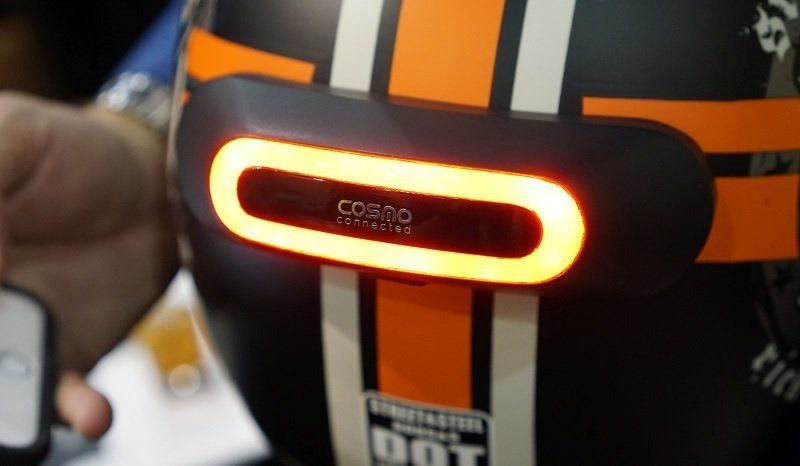 Cosmo Ride : le feu de stop connecté pour motards par Cosmo Connected