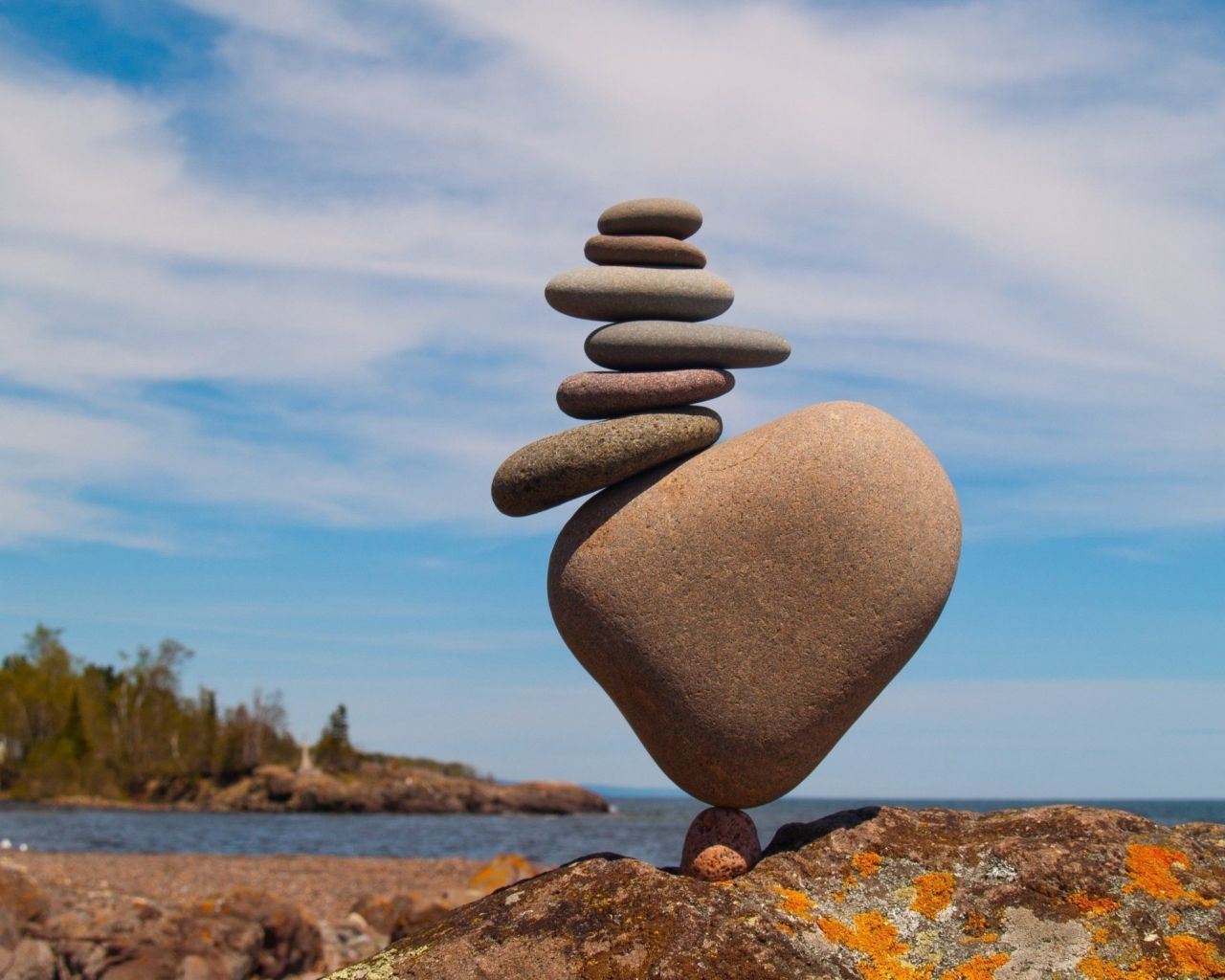 Le Rock Balancing : l'art de faire tenir des pierres en équilibre #8