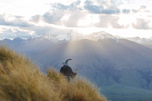 Un photographe visite la Nouvelle-Zélande déguisé en Gandalf #4