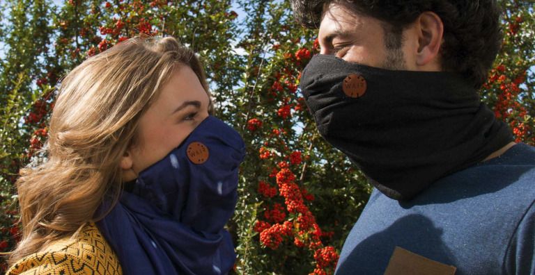 Une styliste française imagine un foulard connecté anti pollution #2
