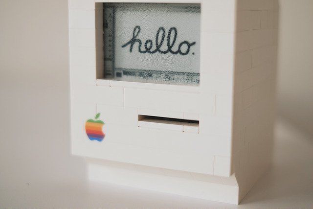 Un programmeur crée un Macintosh en LEGO fonctionnel