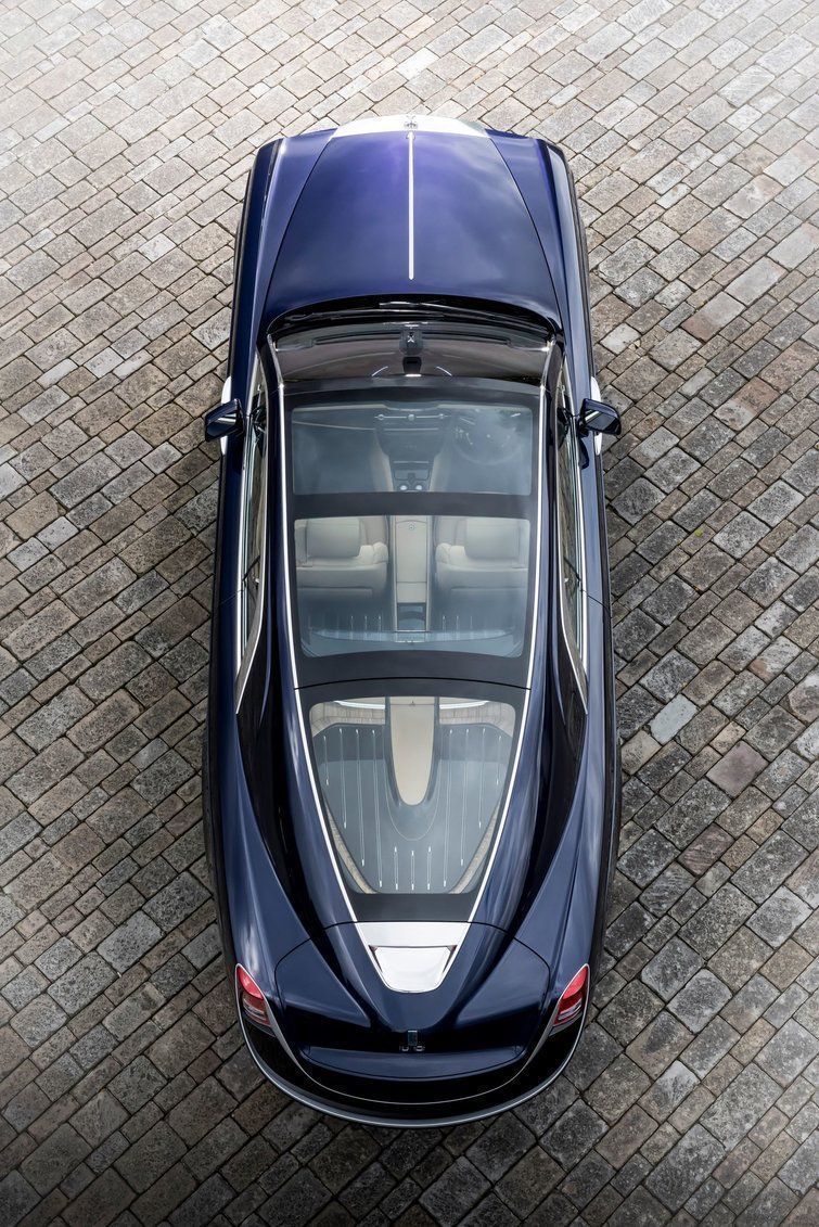 Rolls Royce imagine un modèle à 11 millions de dollars inspiré d'un yacht #2