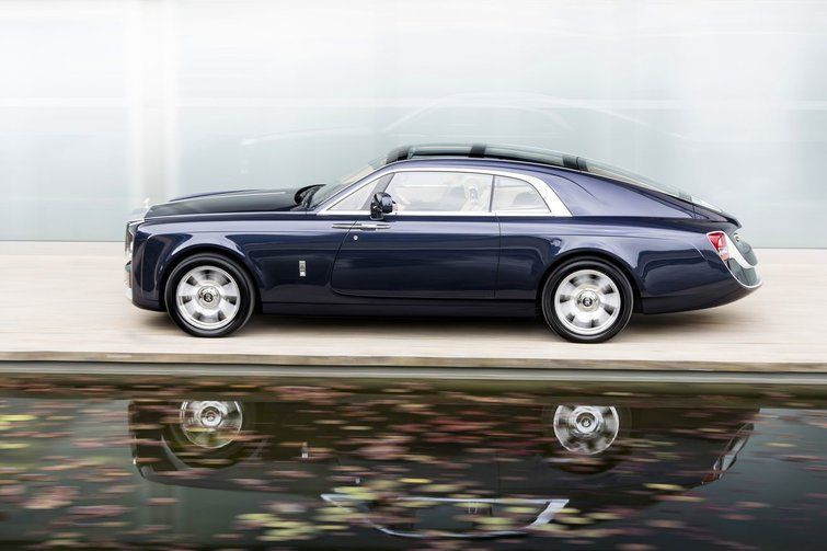Rolls Royce imagine un modèle à 11 millions de dollars inspiré d'un yacht