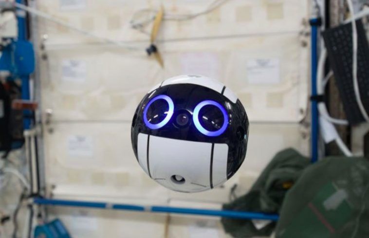 Int-Ball : le nouveau robot de la Station Spatiale Internationale va vous faire craquer