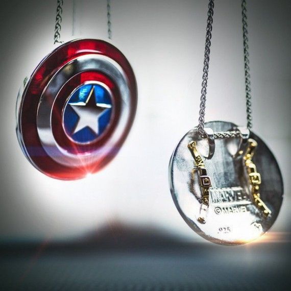 Marvel : des bijoux pour hommes aux couleurs des super-héros