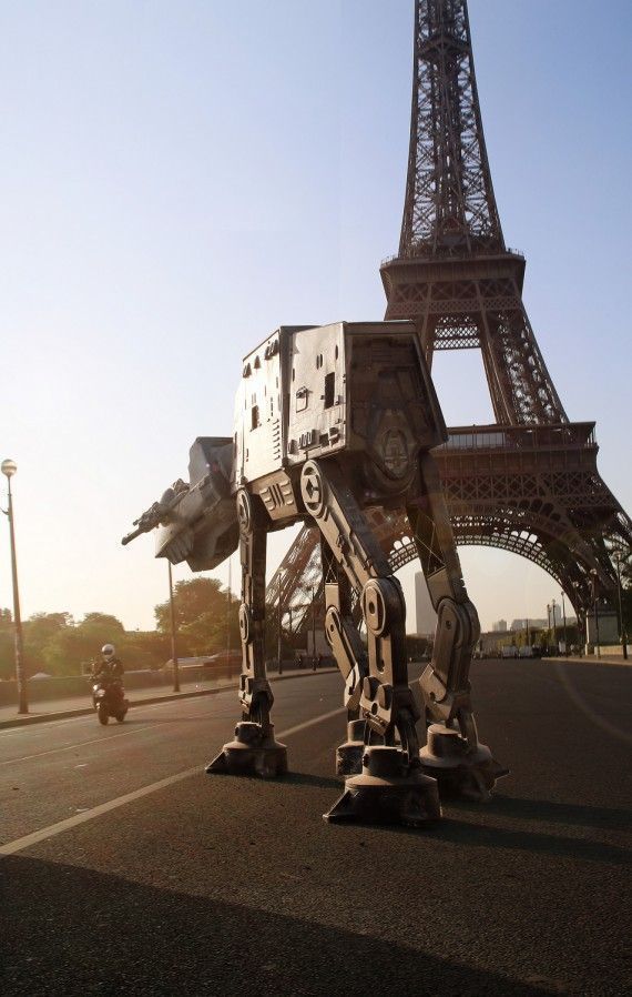Star Wars : le Faucon Millenium s'est posé à Paris #5
